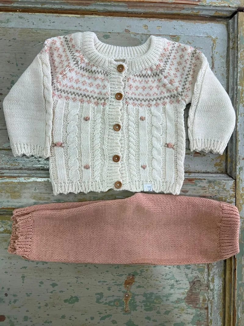 Conjunto Tejido Crudo con Canesú Rosa